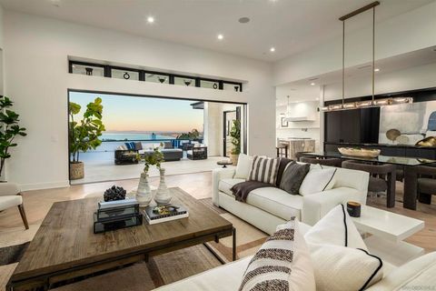 2365 Via Siena La Jolla CA 92037