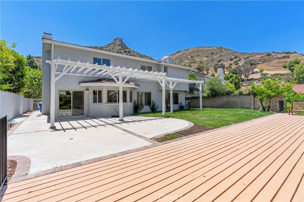 24647 Gardenstone Lane
