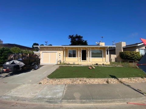 Photo of 307 Heather Way, South San Francisco, CA 94080 (MLS # ML82063470)