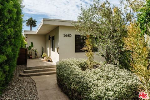 Photo of 5640 Irvington Place, Los Angeles, CA 90042 (MLS # 26727983)