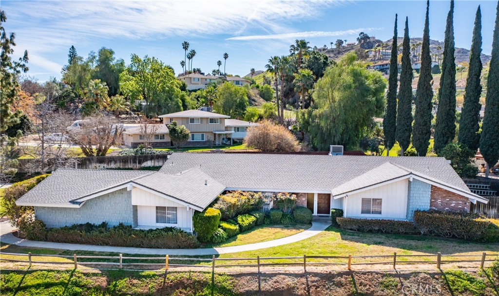 23187 Glendora Drive