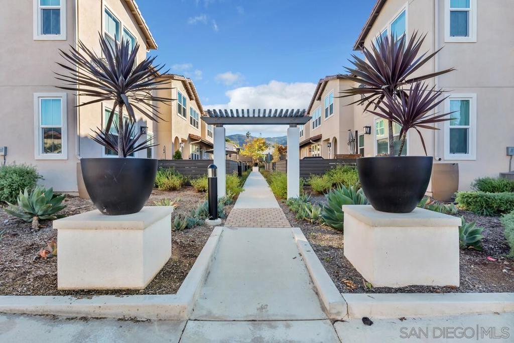 Santee - Residential