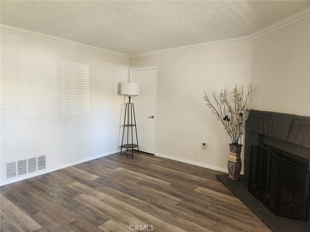 1251 S Meadow Lane 185