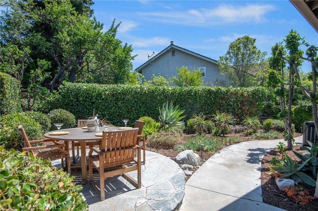 14501 Larch Avenue, Irvine CA 92606 - Photo 38