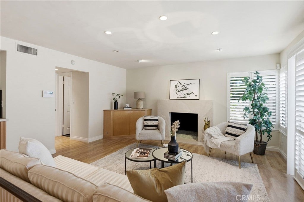 14501 Larch Avenue, Irvine CA 92606 - Photo 16