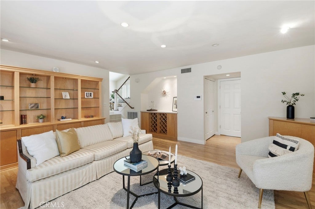14501 Larch Avenue, Irvine CA 92606 - Photo 13