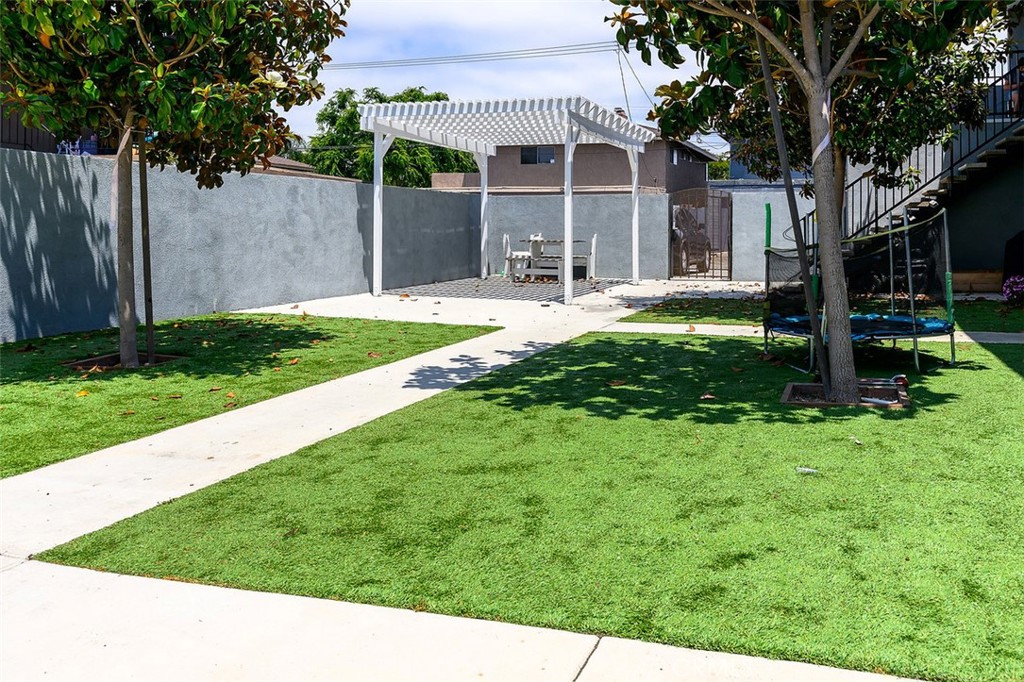 Oakview - Residential Income