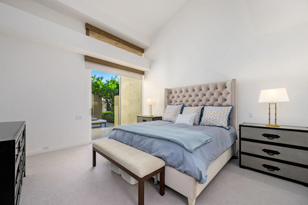 Vintage Country Club - Residential