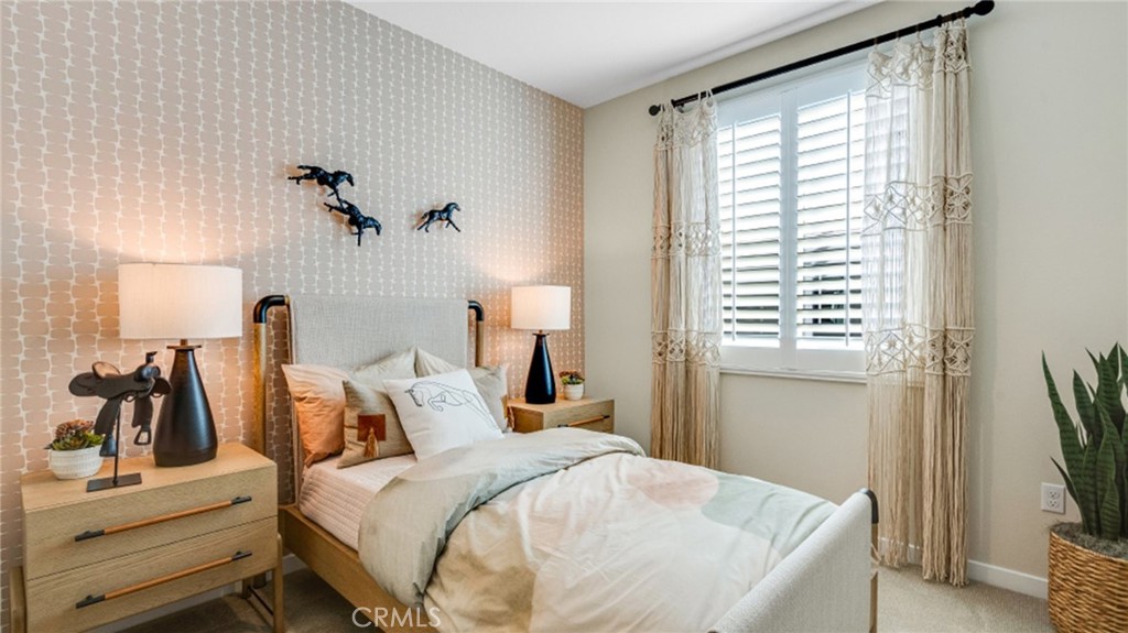 2709 W Amberley Privado