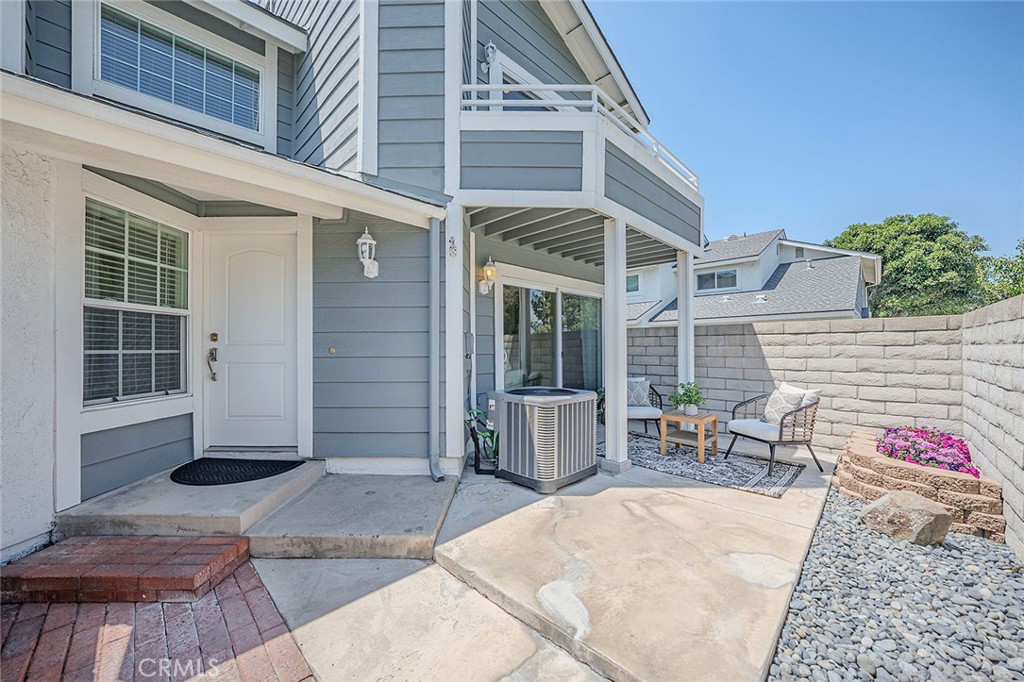 173 N Magnolia A