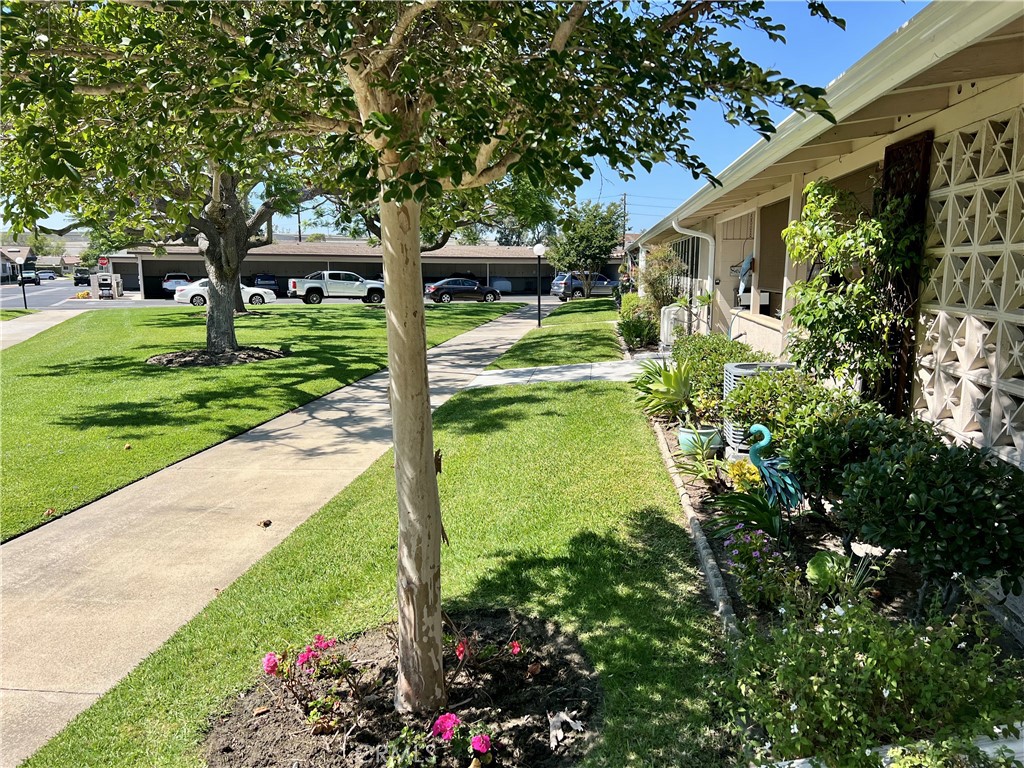 13100 Shawnee Ln M11 #208H