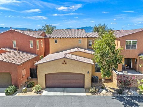 Photo of 565 Via De La Paz, Palm Desert, CA 92211 (MLS # 219146169DA)