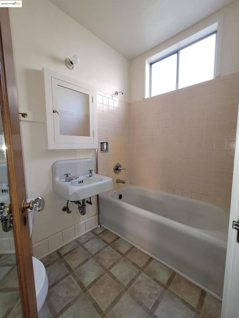 CENTRAL BERKELEY - Residential
