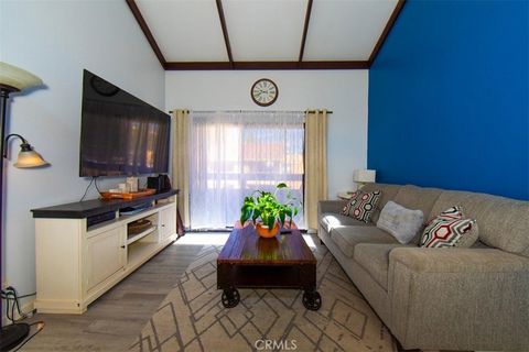 Photo of 18756 Mandan St #1514, Canyon Country, CA 91351 (MLS # SB26011055)