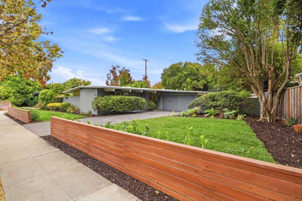 510 E Charleston Road