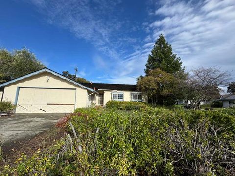 Photo of 1351 Kintyre Way, San Jose, CA 95129 (MLS # ML82029881)