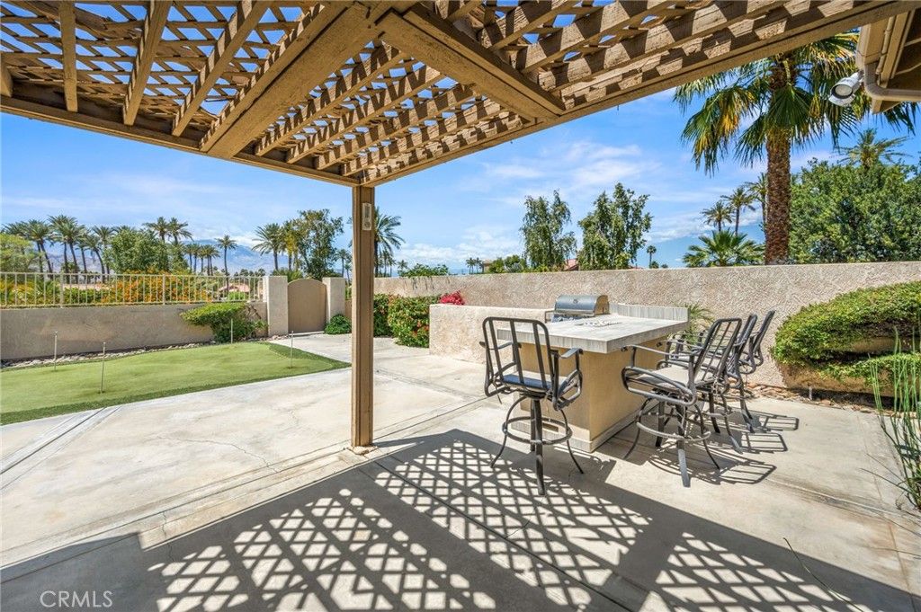 listing image 130727708212182342414