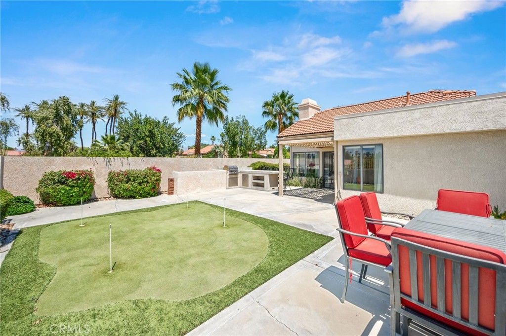listing image 130724042036547061693