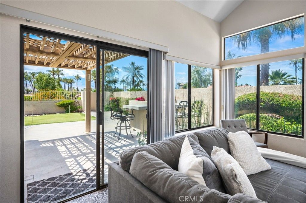listing image 130728290322263396296