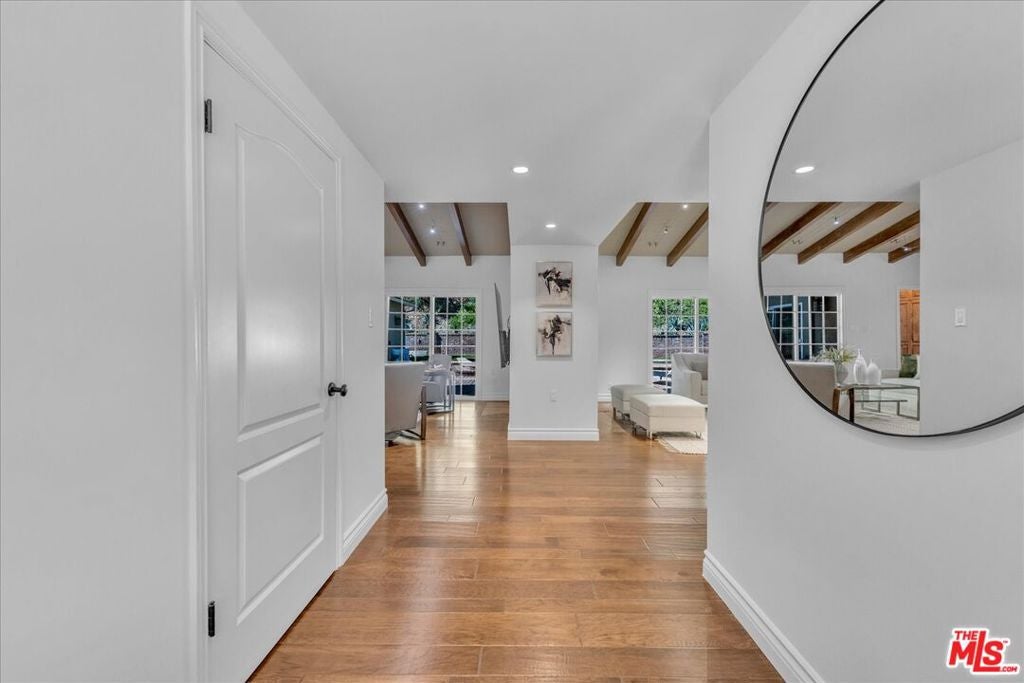 3741 Royal Woods Drive