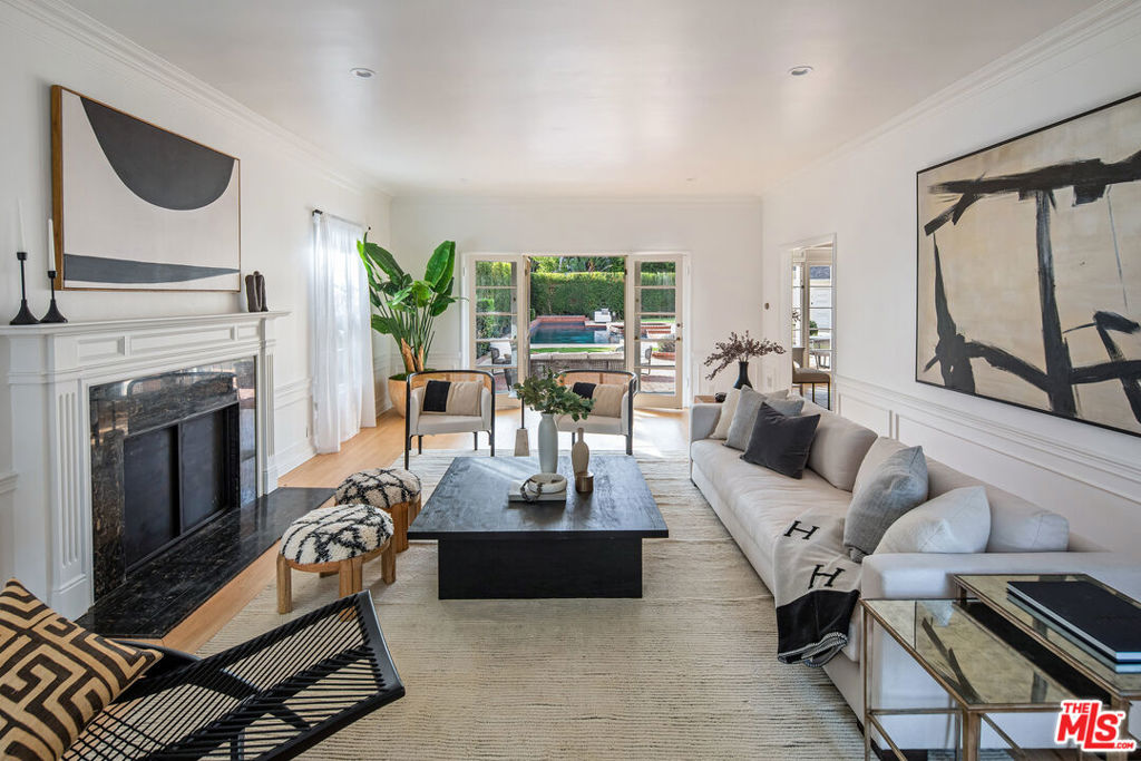 625 N Sierra Drive