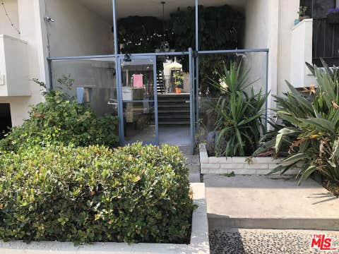Photo of 18600 Burbank Boulevard #107, Los Angeles, CA 91356 (MLS # 26871633)