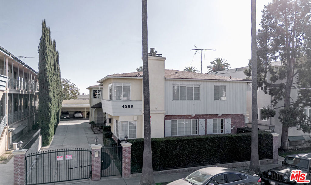 4568 Finley Avenue