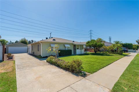 Photo of 13928 Carfax Ave. AVE, Bellflower, CA 90706 (MLS # OC26146474)