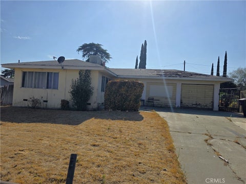Photo of 883 N Hargrave ST, Banning, CA 92220 (MLS # IV26172096)