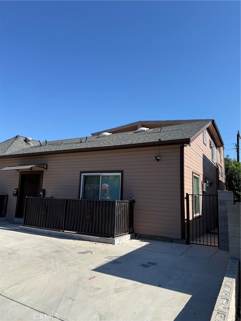 1344 E Broadway