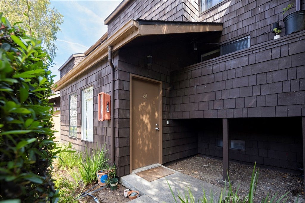 11295 Los Osos Valley Road 24