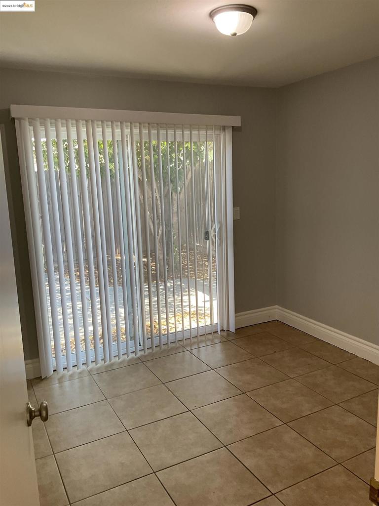 PITTSBURG - Residential Lease