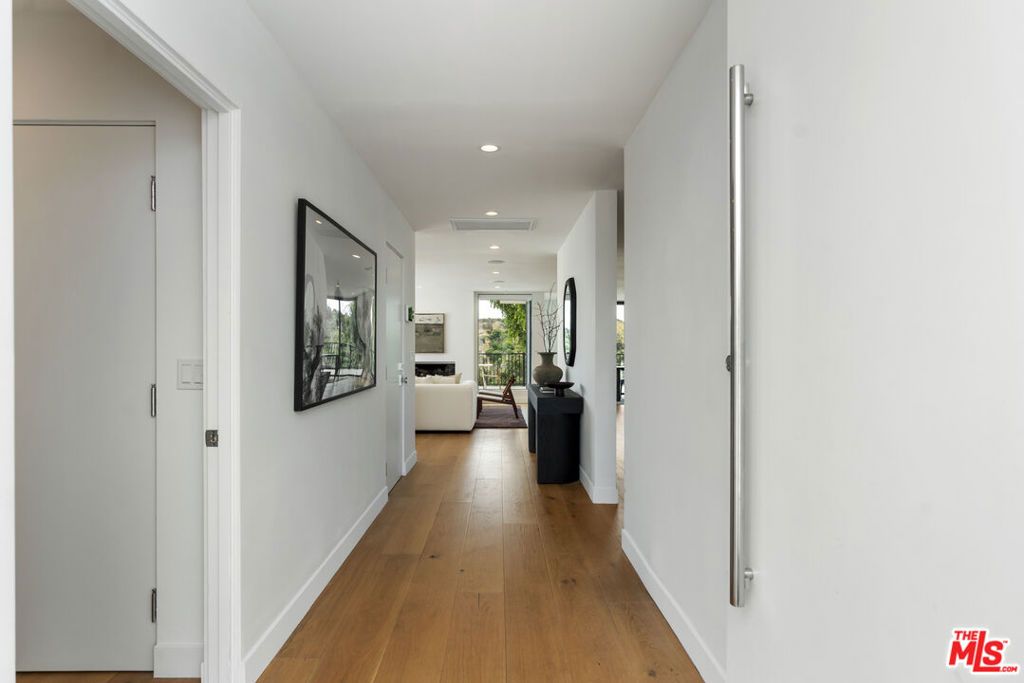 Photo of 3632 Beverly Ridge Drive, Sherman Oaks, CA 91423 (MLS # 26808811)