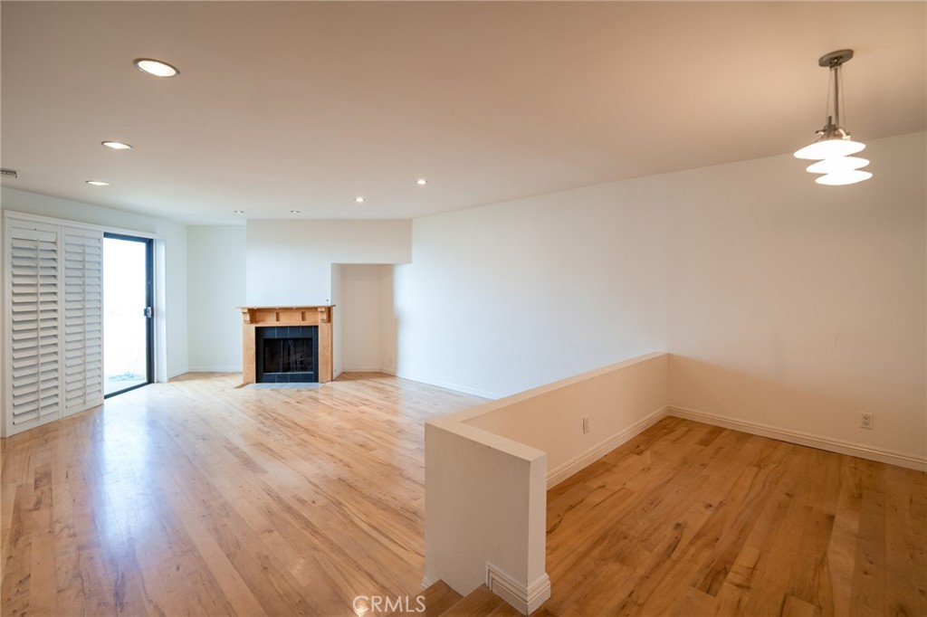 7301 Vista Del Mar 102B