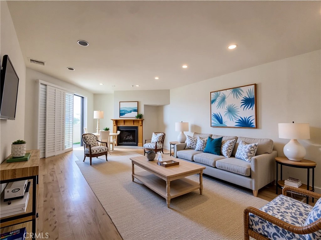 7301 Vista Del Mar 102B