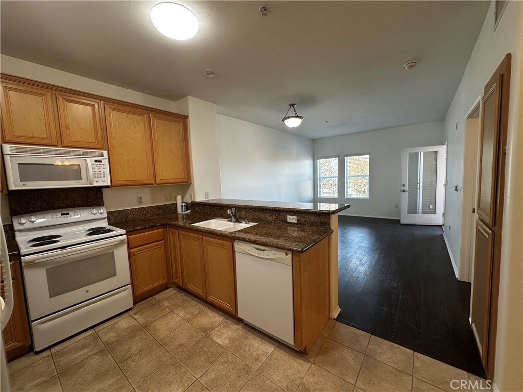 3550 Torrance 303