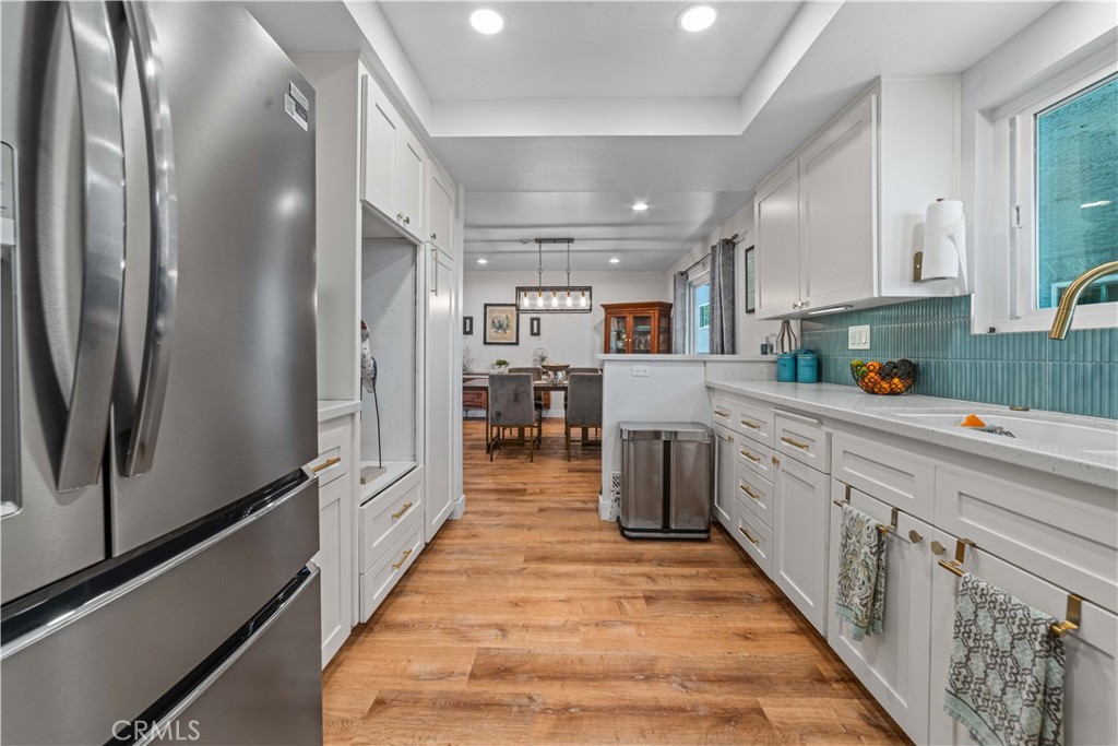 1910 Grant Ave 4