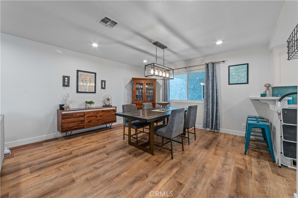 1910 Grant Ave 4