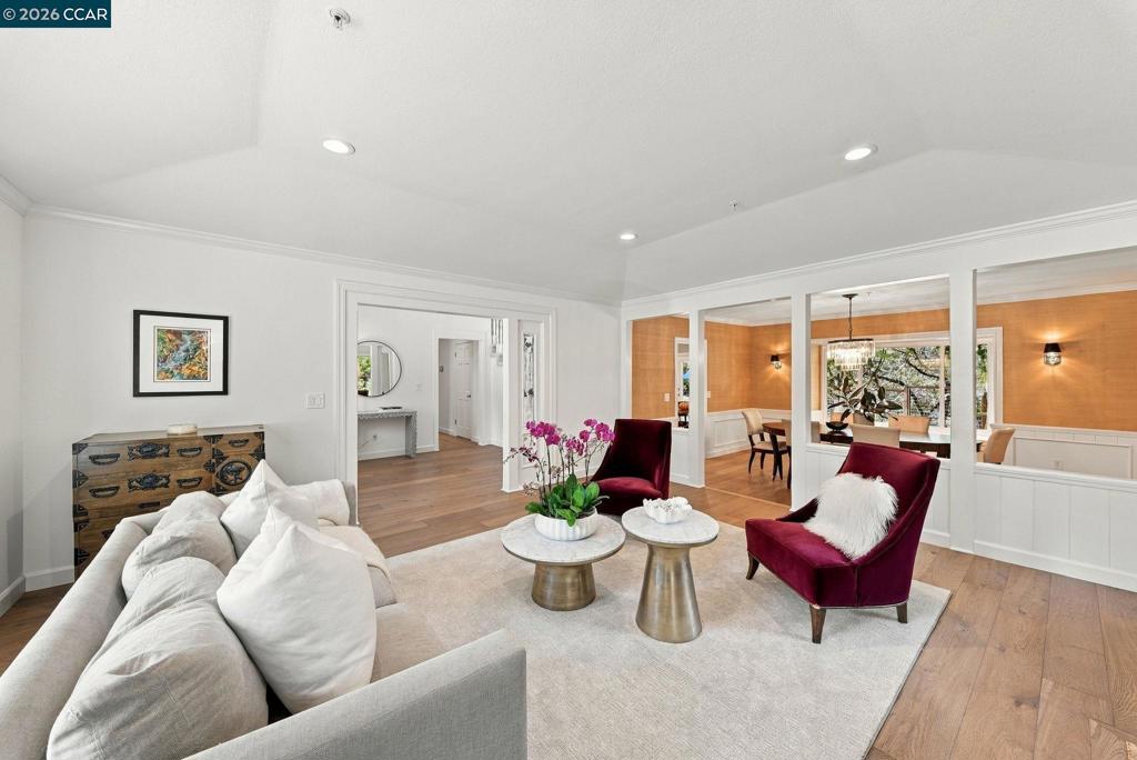 9 Sanders Ranch Rd