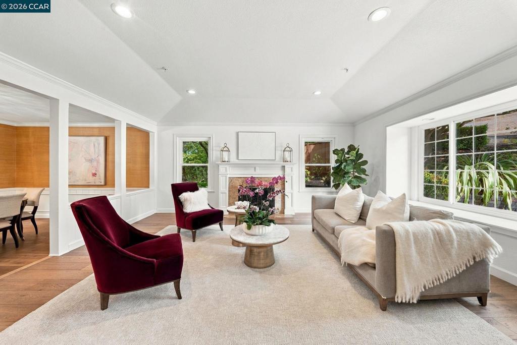 9 Sanders Ranch Rd