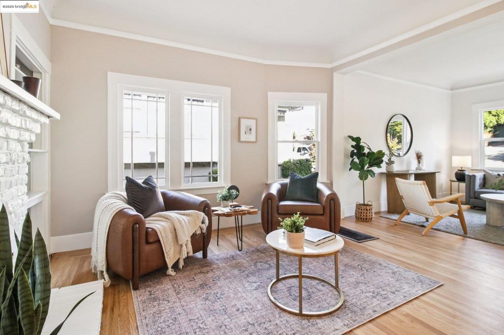 ROCKRIDGE - Residential