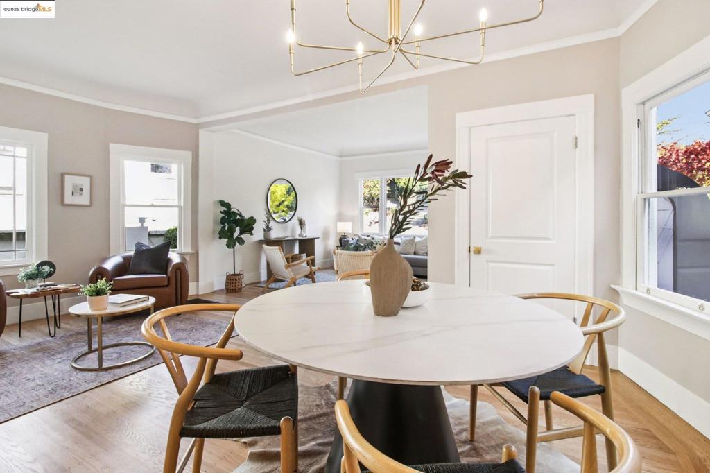 ROCKRIDGE - Residential