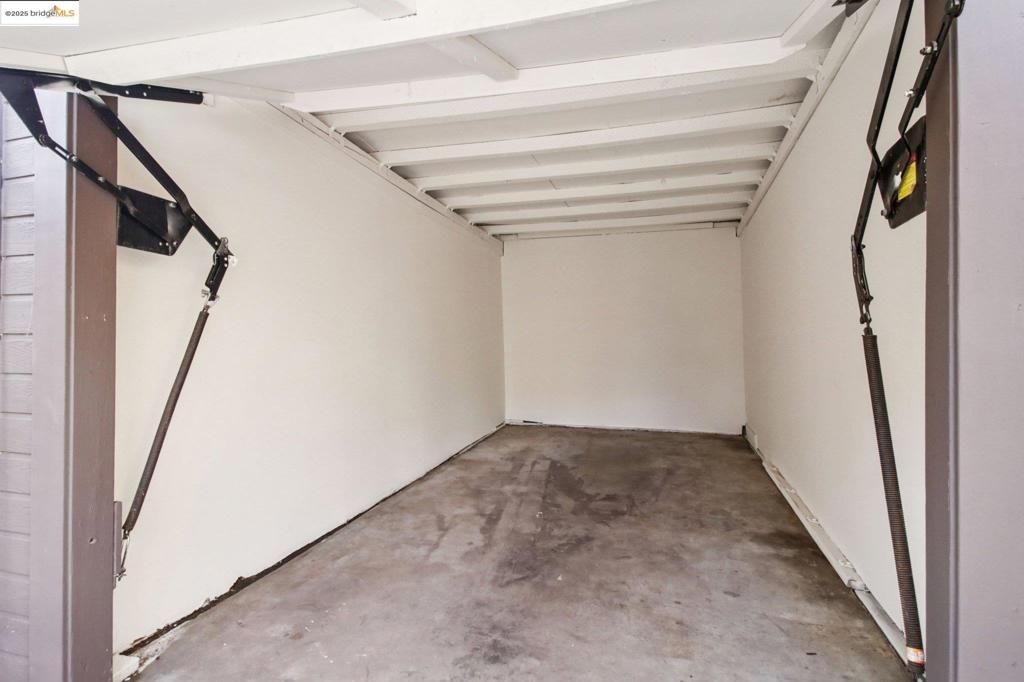 ROCKRIDGE - Residential