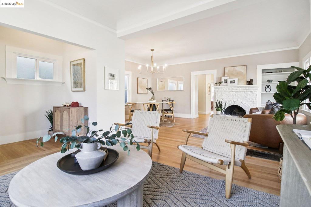 ROCKRIDGE - Residential