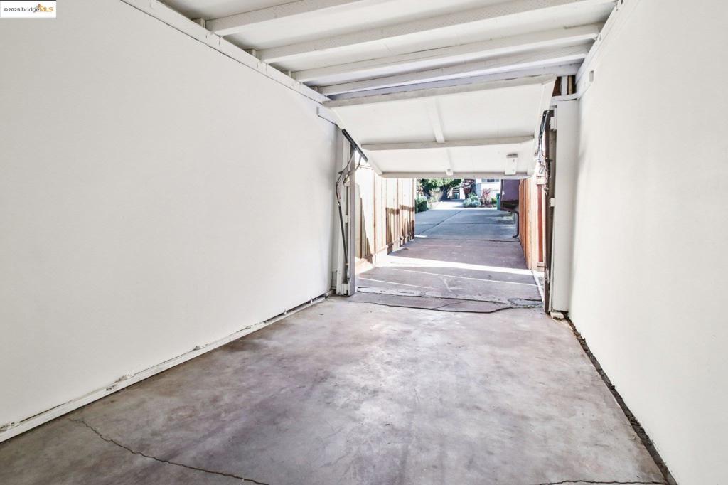 ROCKRIDGE - Residential