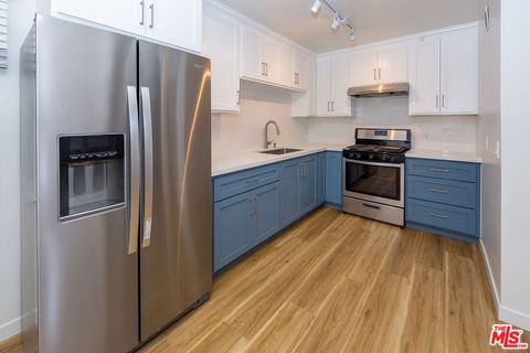 Photo of 1057 Euclid Avenue, Long Beach, CA 90804 (MLS # 26829257)