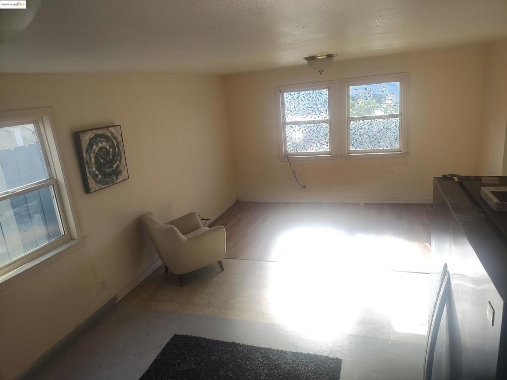 FRUITVALE - Residential Lease