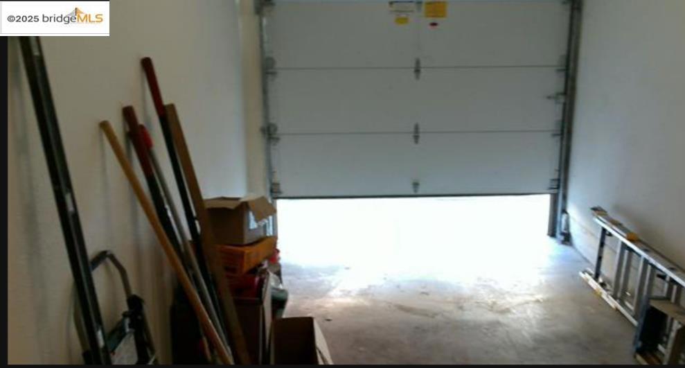 FRUITVALE - Residential Lease