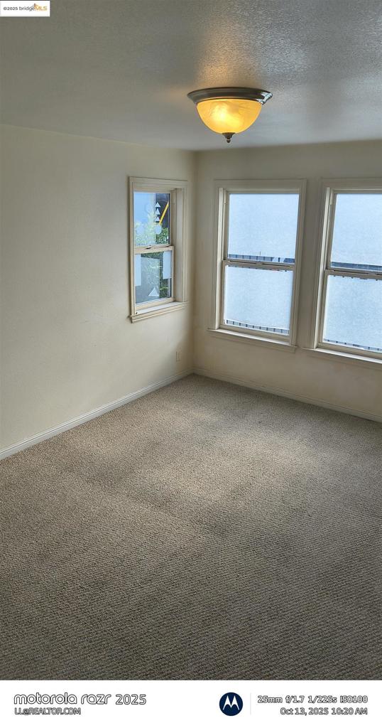 FRUITVALE - Residential Lease