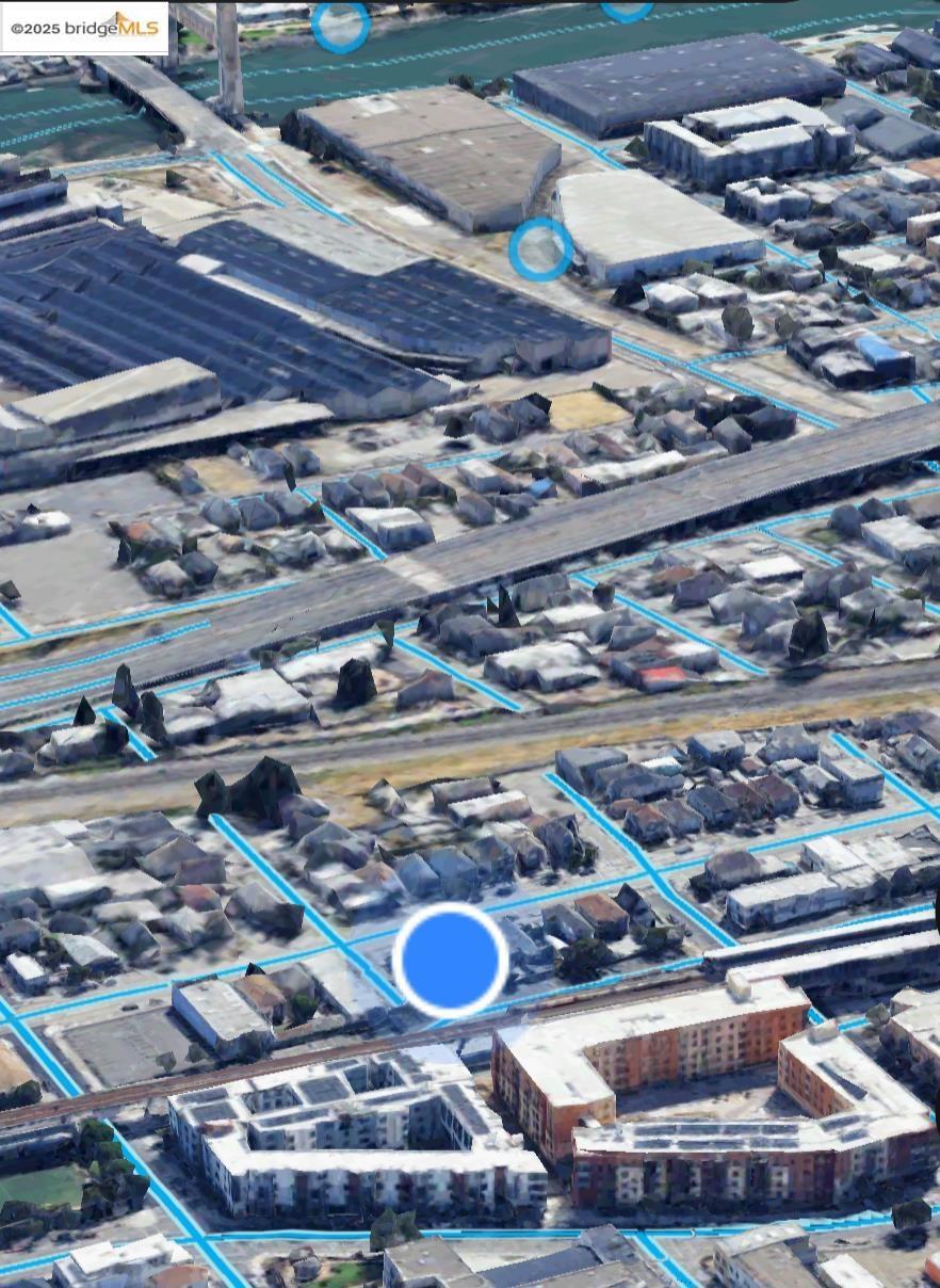 FRUITVALE - Residential Lease